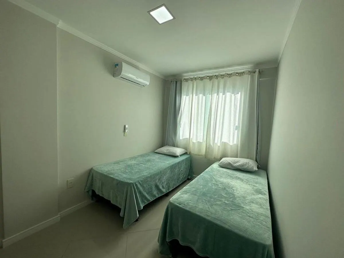 Apartment A56 - Alameda Verde - Apto 102 - Centro De Bombinhas