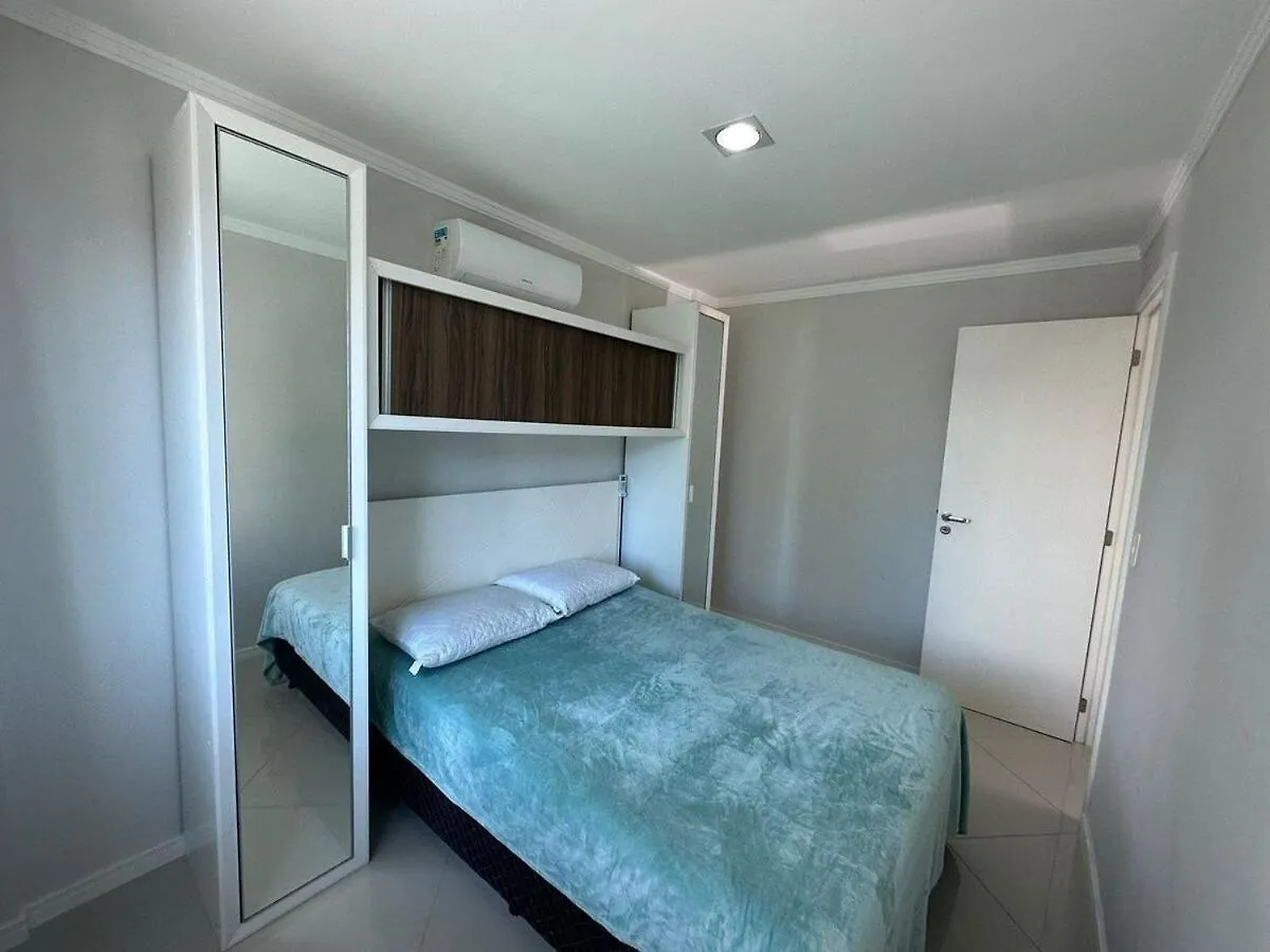 A56 - Alameda Verde - Apto 102 - Centro De Bombinhas Apartment
